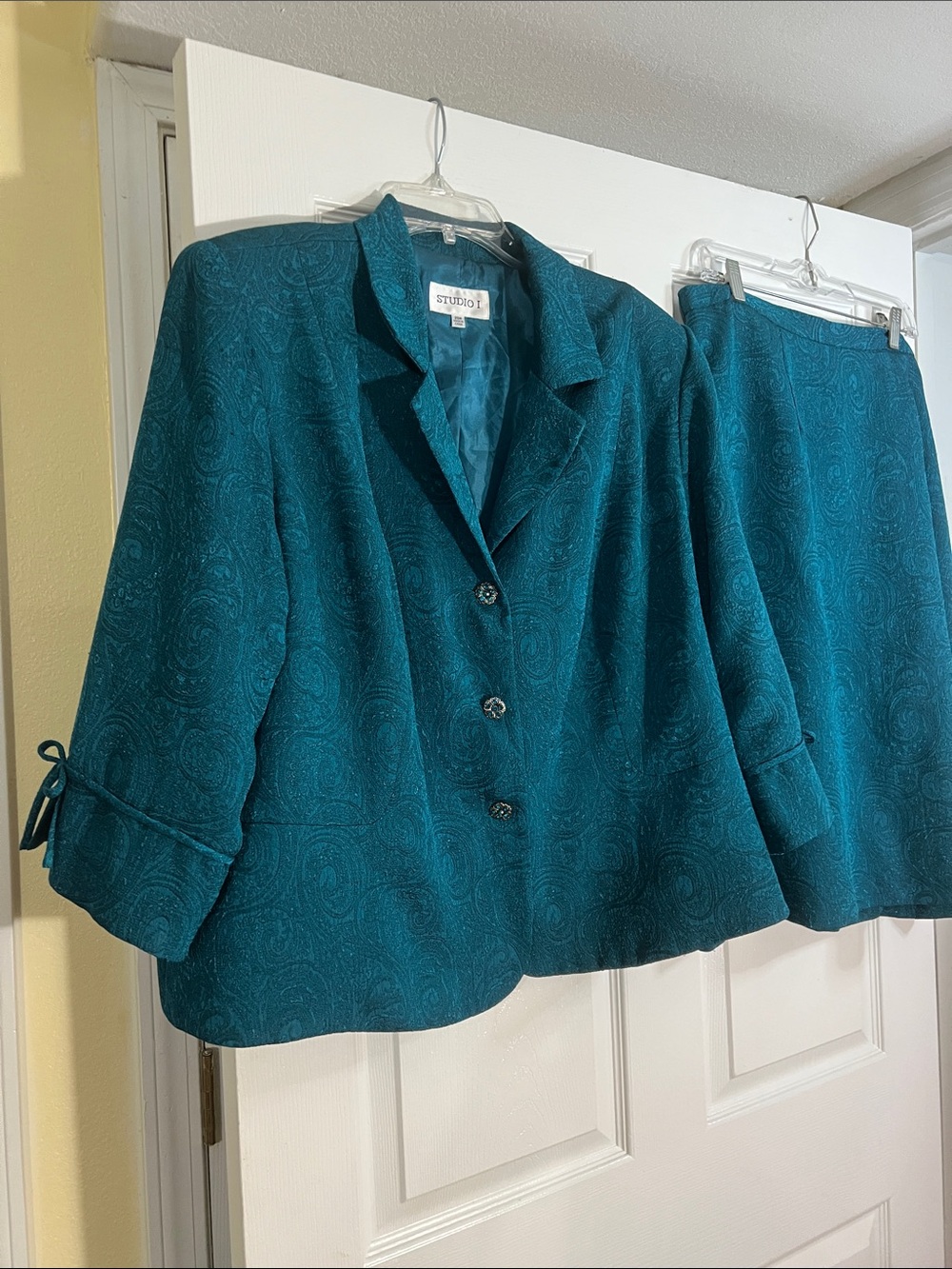 Studio I Teal Paisley Jacquard Blazer and Matching Skirt
